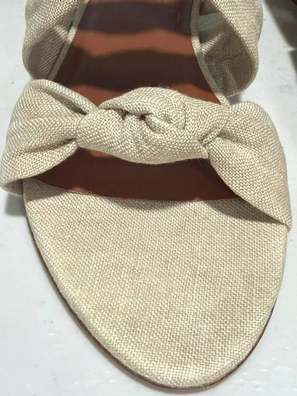 Le Monde Beryl $490 Knot Flat Sandals Beige Linen Size 38 US 8 New